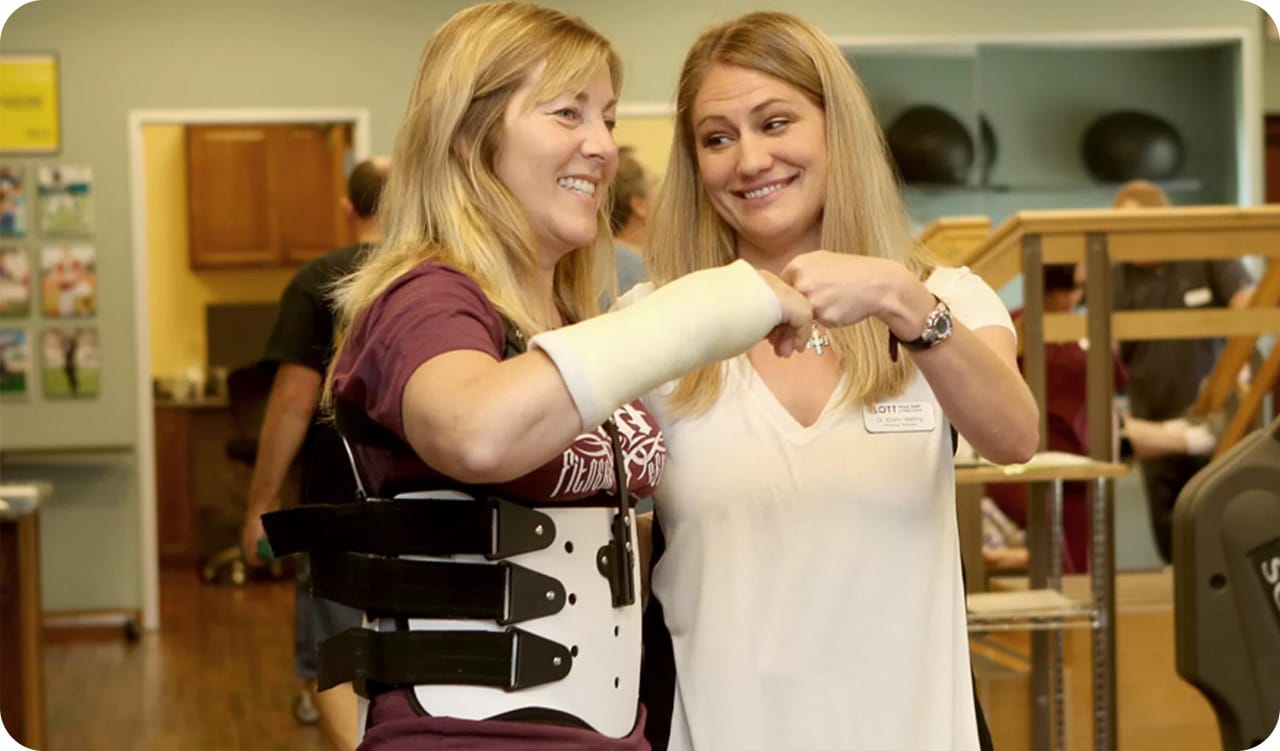 patients succeeding at lott physical therapy